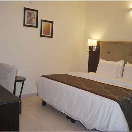 Lakeem Suites Ikoyi Lagos Eksteriør bilde